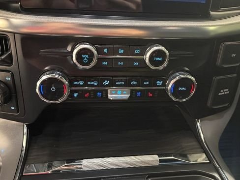 Used 2024 Ford F150 Lariat AWD/4WD image 20