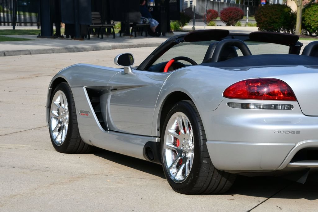 Used 2005 Dodge Viper SRT-10 w/ Mamba Edition Group RWD image 26