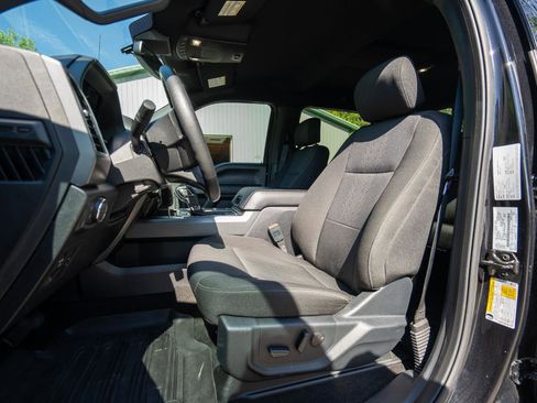 Used 2020 Ford F150 XLT w/ Equipment Group 302A Luxury AWD/4WD image 12