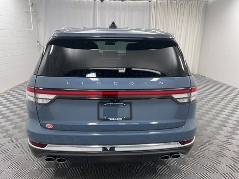 Certified 2025 Lincoln Aviator Reserve w/ Illumination Package image 7