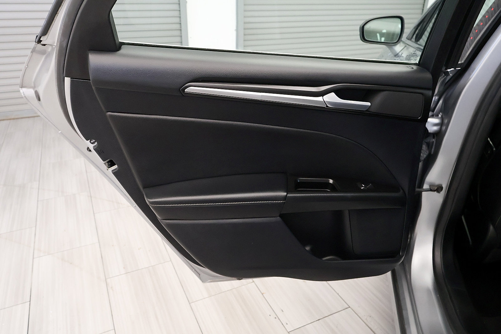 Used 2020 Ford Fusion Titanium FWD image 15