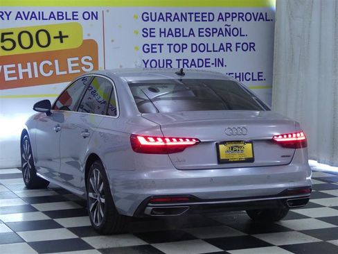 Used 2023 Audi A4 2.0T Premium w/ Convenience Package image 5