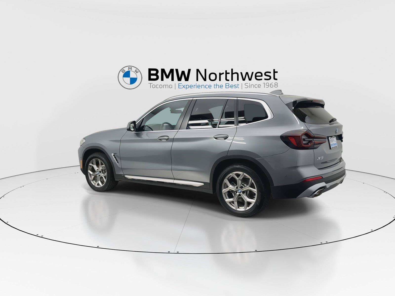 Used 2024 BMW X3 xDrive30i w/ Convenience Package AWD/4WD image 12