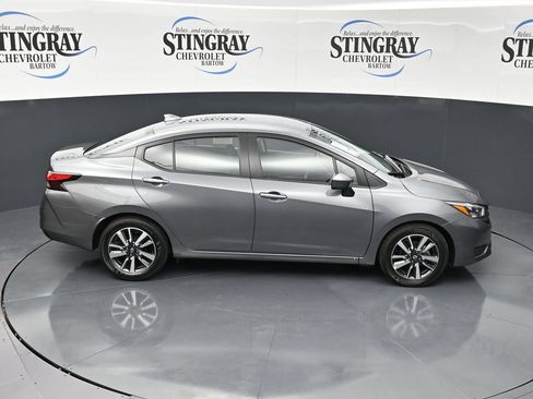 Used 2025 Nissan Versa SV FWD image 19