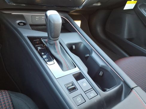 New 2026 Nissan Sentra SR w/ Floor Mat Package FWD image 12
