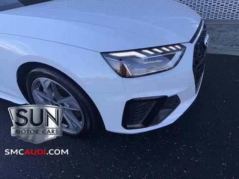 Certified 2025 Audi A4 2.0T Premium image 4