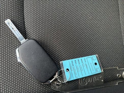 Certified 2023 Kia Forte LXS w/ LXS Technology Package image 23