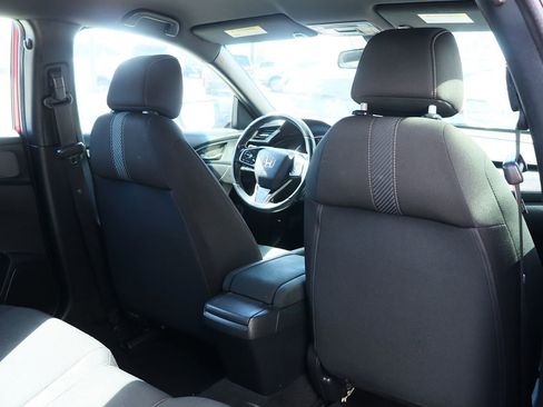 Used 2019 Honda Civic Sport image 28