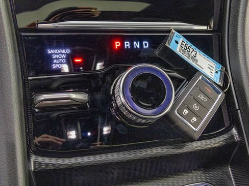 New 2026 Jeep Grand Cherokee Altitude image 28