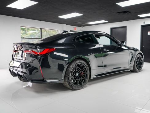 Used 2021 BMW M4 Competition w/ Executive Package RWD image 6