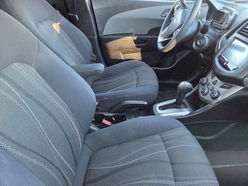 Used 2013 Chevrolet Sonic LT FWD image 4