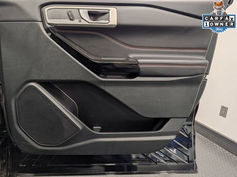 Used 2023 Ford Explorer ST-Line AWD/4WD image 34