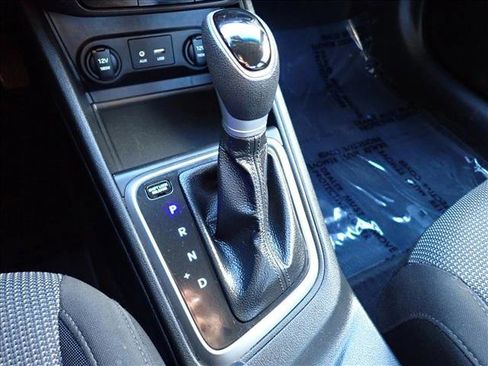 Used 2021 Hyundai Accent SE image 16