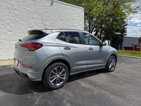 Used 2023 Buick Encore GX Select w/ Experience Buick Package FWD image 5