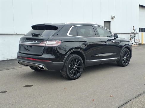 Certified 2023 Lincoln Nautilus Reserve w/ Monochromatic Package image 6