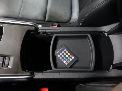 Used 2022 Honda Accord Sport image 31