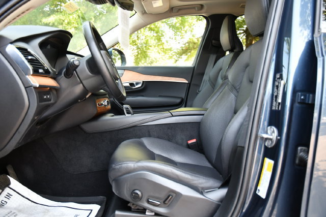 Certified 2024 Volvo XC90 T8 Plus w/ Protection Package Premier AWD/4WD image 15