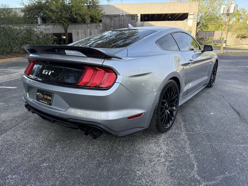Used 2021 Ford Mustang GT Premium image 8