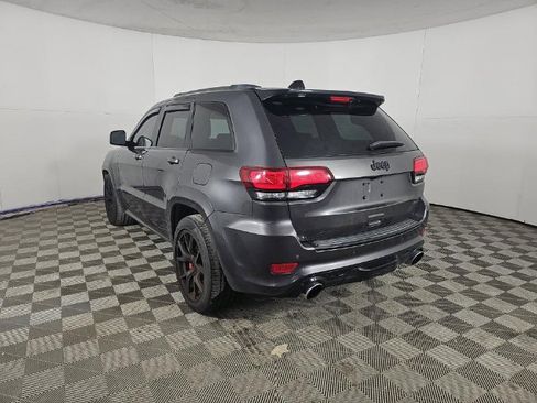 Used 2016 Jeep Grand Cherokee SRT image 6