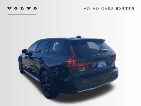 New 2026 Volvo V60 B5 Cross Country Ultra w/ Climate Package image 5