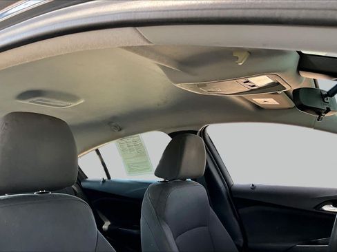 Used 2019 Chevrolet Cruze LT w/ Convenience Package FWD image 14