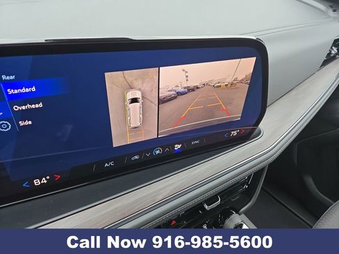 New 2026 Chevrolet Suburban LS image 19