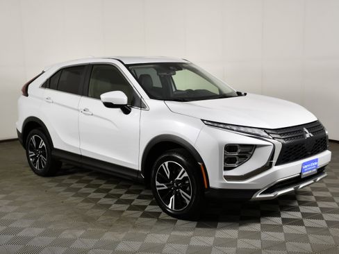Used 2024 Mitsubishi Eclipse Cross SE AWD/4WD image 4