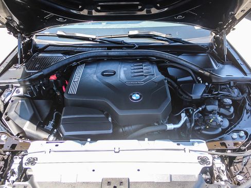 Used 2023 BMW 330i Sedan w/ Driving Assistance Package RWD image 27