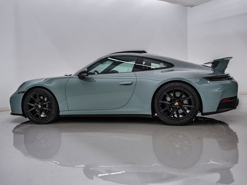 Used 2026 Porsche 911 Carrera T RWD image 2
