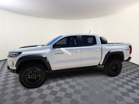 Used 2024 Chevrolet Colorado ZR2 w/ ZR2 Bison Edition image 2