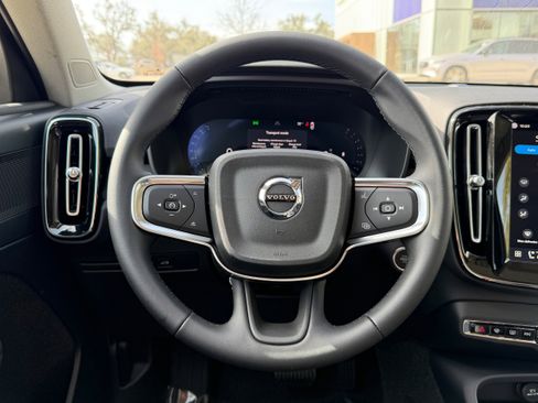 New 2026 Volvo XC40 B5 Plus w/ Protection Package Premier AWD/4WD image 14
