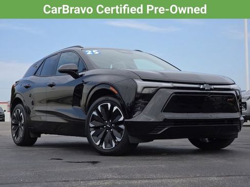 Used 2025 Chevrolet Blazer EV RS AWD/4WD image 2