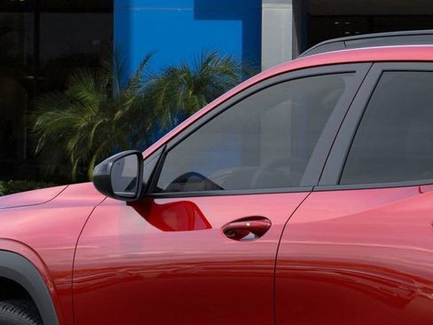 New 2026 Chevrolet Trax RS w/ Driver Confidence Package FWD image 12
