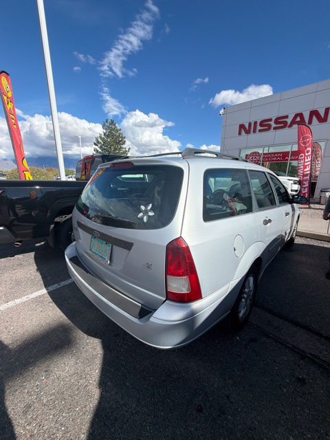 Used 2003 Ford Focus SE FWD image 5