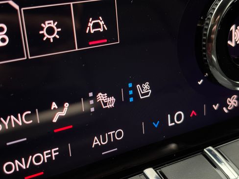 New 2027 GMC Terrain Elevation w/ Elevation Premium Package FWD image 5
