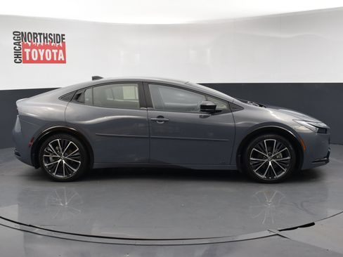 Used 2023 Toyota Prius Limited AWD/4WD image 5