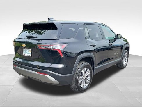 Certified 2025 Chevrolet Equinox LT FWD image 4