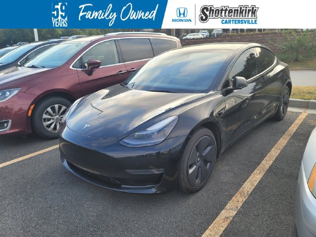 Used 2023 Tesla Model 3 Standard Range RWD image 1
