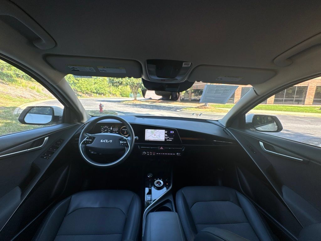 Used 2023 Kia Niro Wind w/ Wind Preserve Package FWD image 27