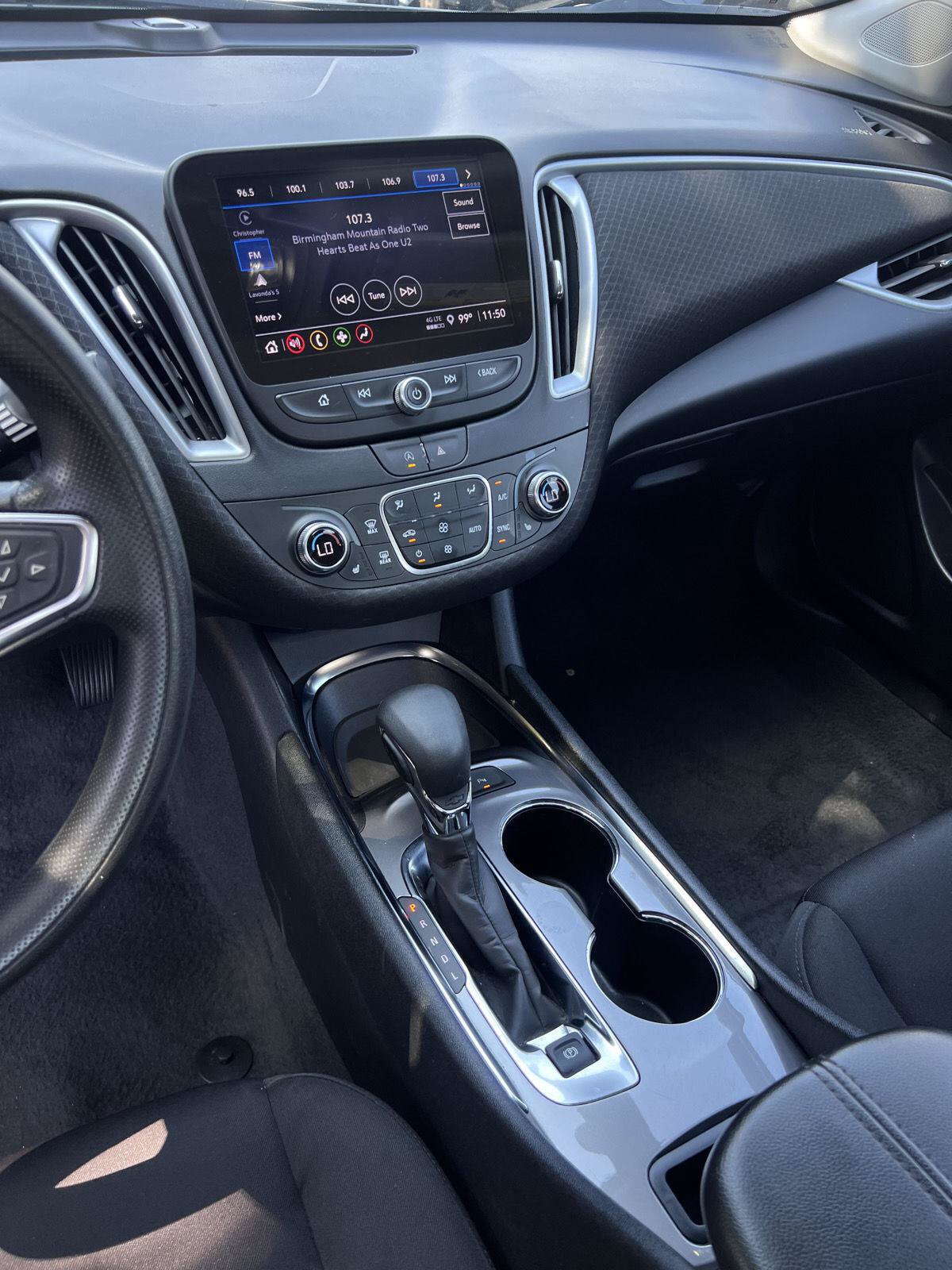 Used 2025 Chevrolet Malibu LT FWD image 5