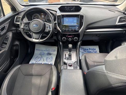 Used 2023 Subaru Forester Premium image 24