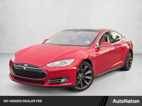 Used 2013 Tesla Model S Performance RWD image 1