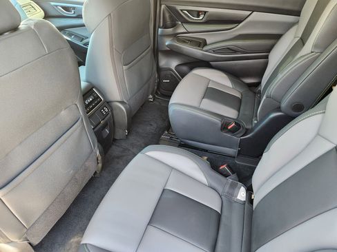 Used 2024 Subaru Ascent Onyx Edition Limited image 30