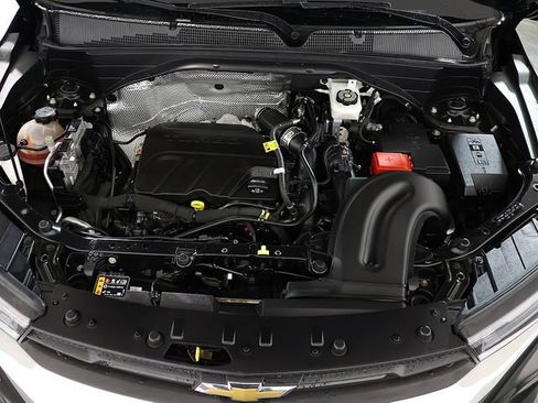 Used 2023 Chevrolet TrailBlazer LT FWD image 34