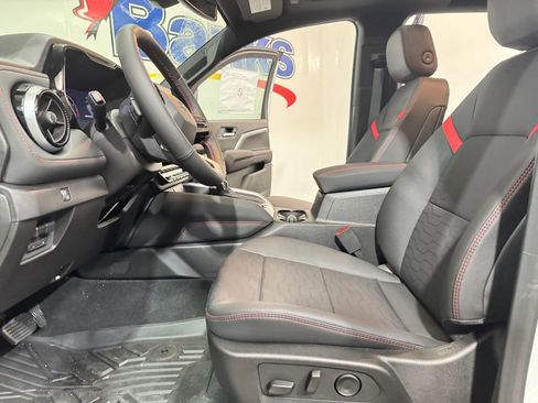 New 2026 Chevrolet Colorado Z71 w/ Technology Package AWD/4WD image 8