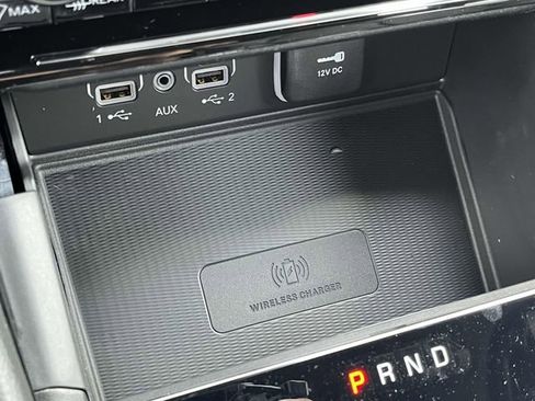 New 2025 Jeep Grand Cherokee L Overland w/ Advanced Protech Group III image 32