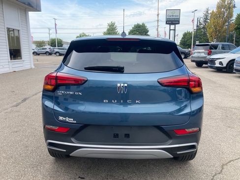 Used 2024 Buick Encore GX Preferred AWD/4WD image 6