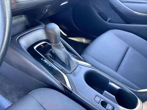 Used 2024 Toyota Corolla LE image 19