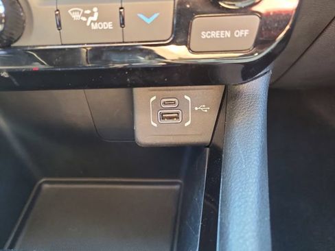 Used 2022 Jeep Compass Trailhawk AWD/4WD image 34