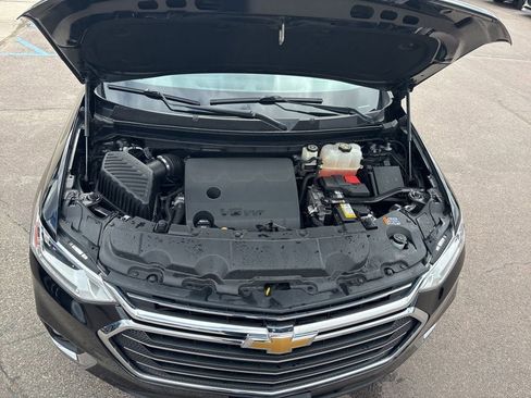 Used 2019 Chevrolet Traverse LT AWD/4WD image 42
